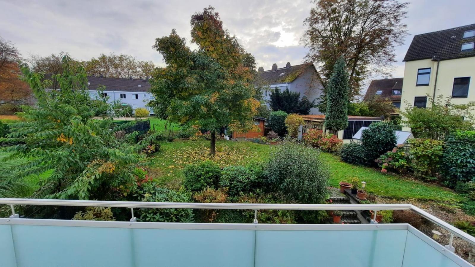 Ruhig Gelegene 2-Zi Fewo, Wallbox, Balkon Essen Kültér fotó